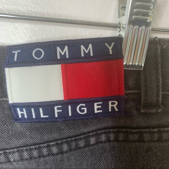 VINTAGE TOMMY HILFIGER Large Logo Jeans - Picture 7 of 9